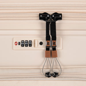 it luggage 3-Piece Set Illustrious Expandable Trolley Suitcases With 1 Year Warranty