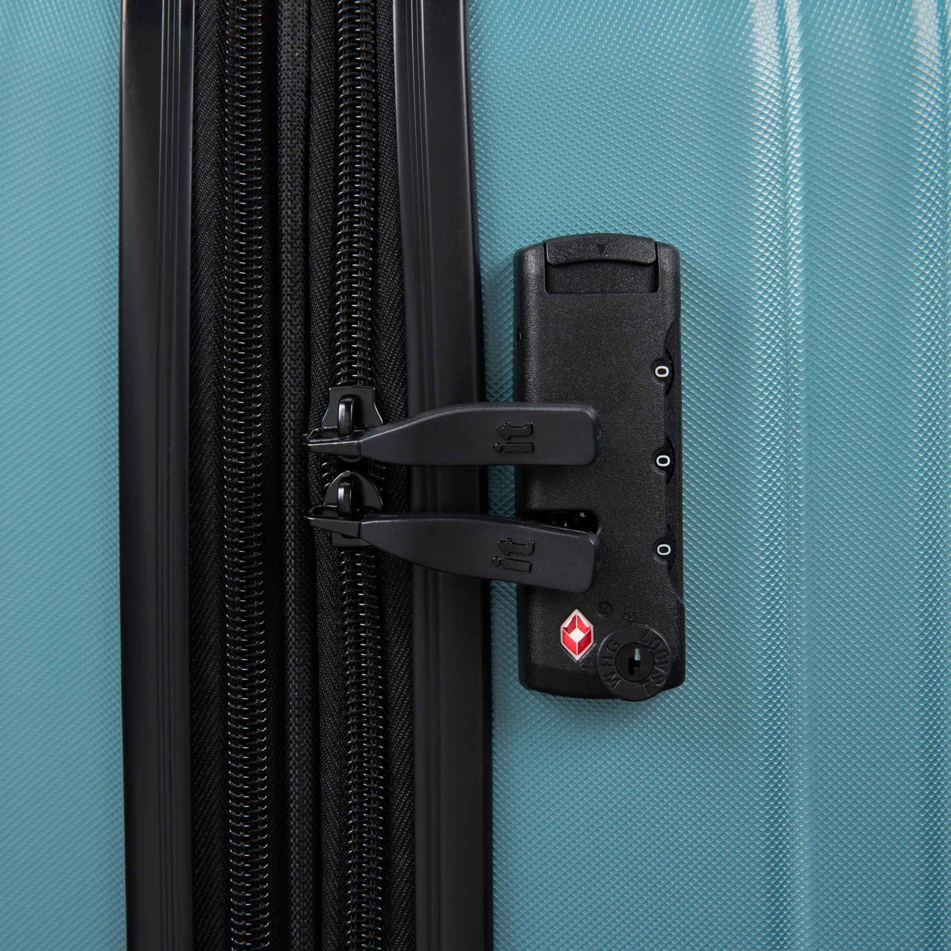 Carry-on Cabin Size 21-Inch It Luggage Piece Legion With 1 Year Warranty